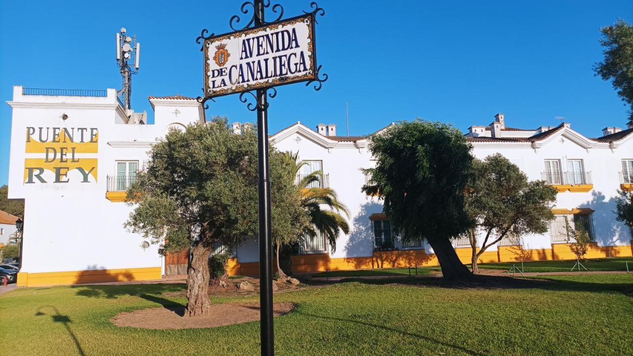 Estudio Reina Y Pastora El Rocio Apartment Exterior photo
